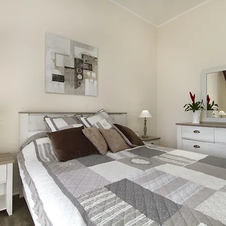 Camellia House Apartamento *
