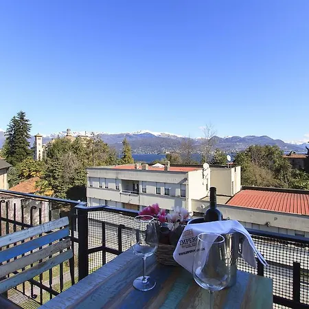 Camellia House Stresa